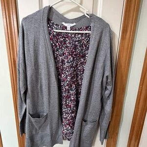 Long open cardigan and pintuck floral 3/4 length sleeves